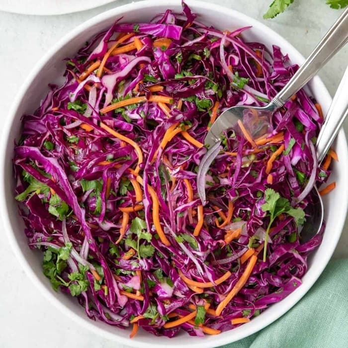 Tangy carrot, cabbage & onion salad